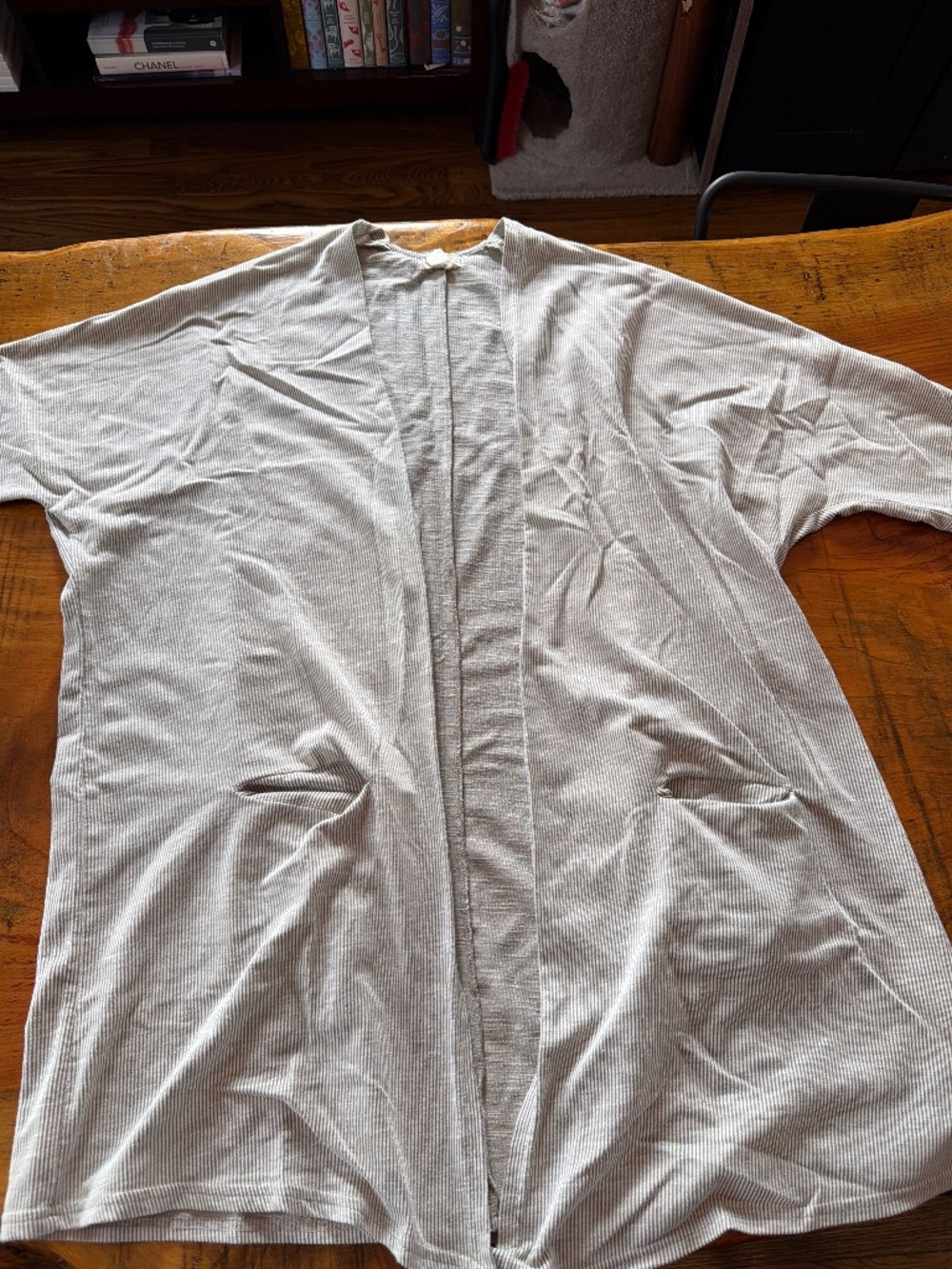 3/4 sleeve light layer